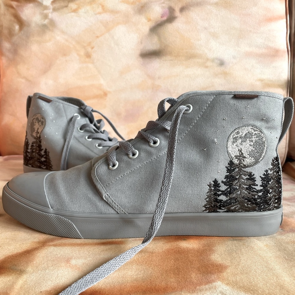 Grey womens bangs shoes! Brand new never worn!